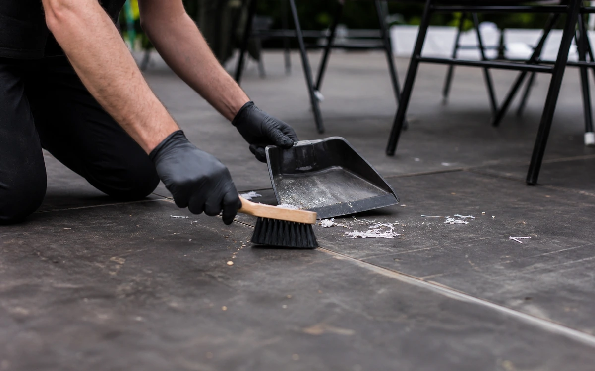 Event cleaning contractor